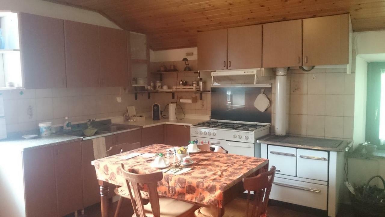 B&B In Fattoria Frisanco Ngoại thất bức ảnh